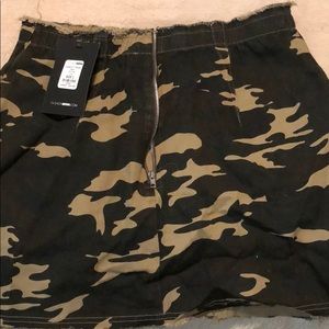 Camo skirt